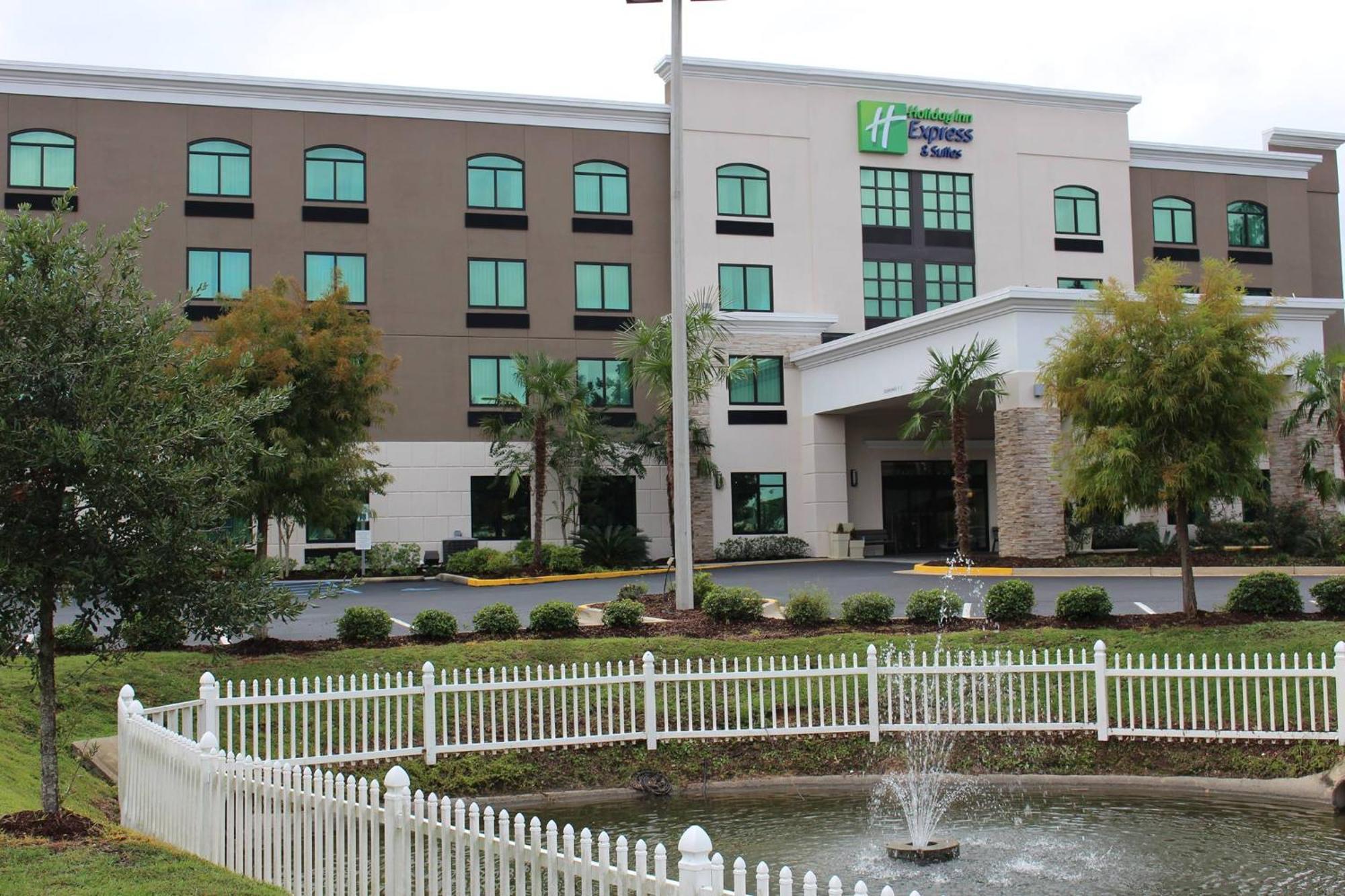 Holiday Inn Express & Suites Mobile West I-10 By Ihg Tillmans Corner Εξωτερικό φωτογραφία